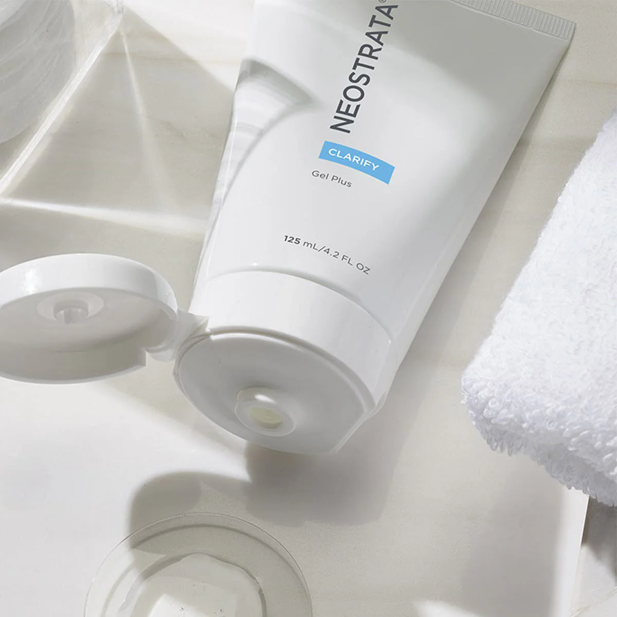 4b8c4b_1e39a5b5974c4f3b81ad9fb2ddc08254_mv2