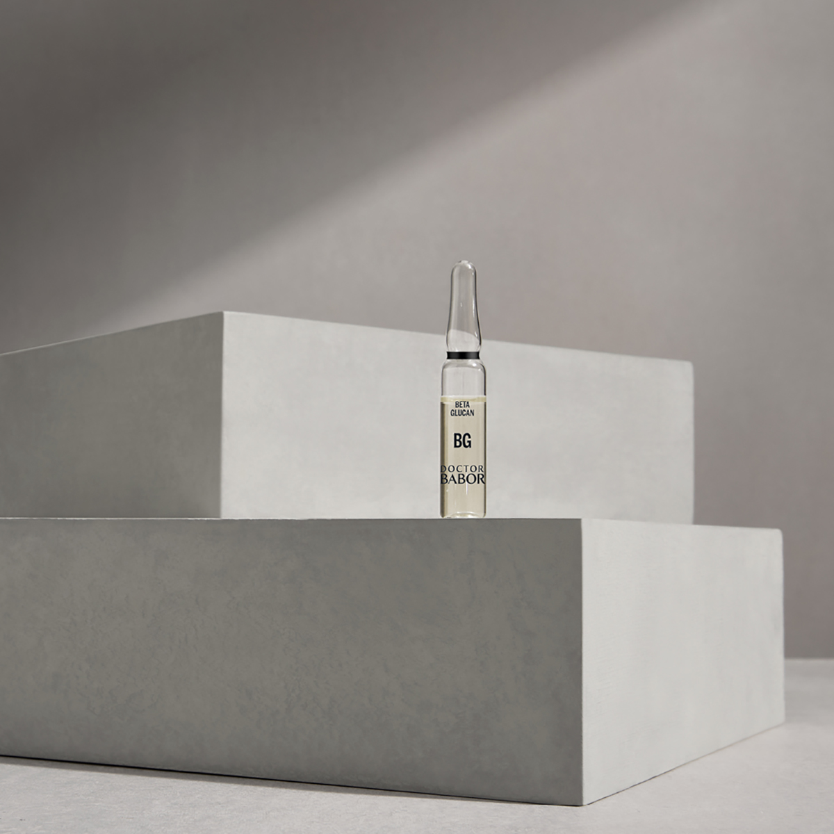 402741-3-Doctor-Babor-Sensitive-Instant-Soothing-Ampoule-Serum-Concentrate